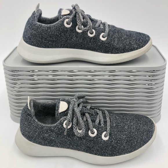 Allbirds The Wool Runner in Grey Size 7 - Picture 1 of 8
